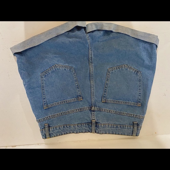 Dad Jean style jean shorts - Picture 3 of 3